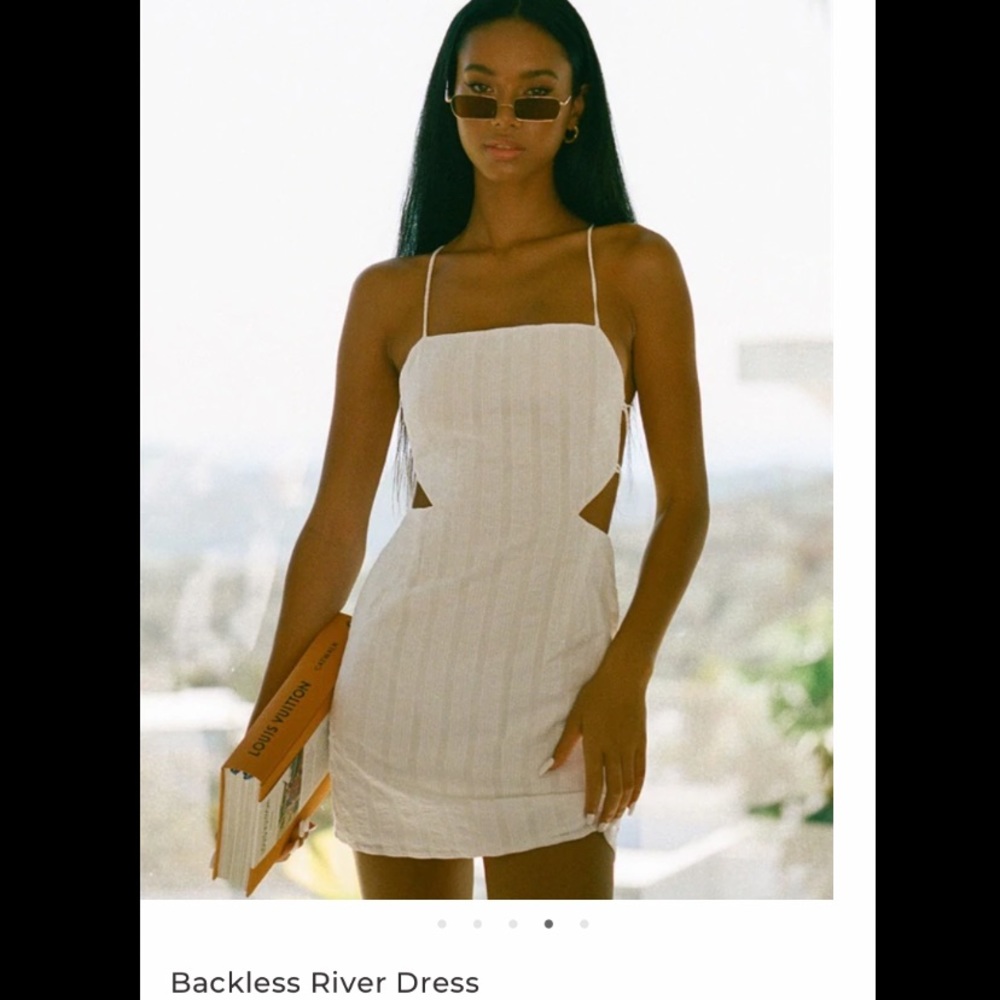 *New* Sabo Skirt Backless River Dress in white size small :)